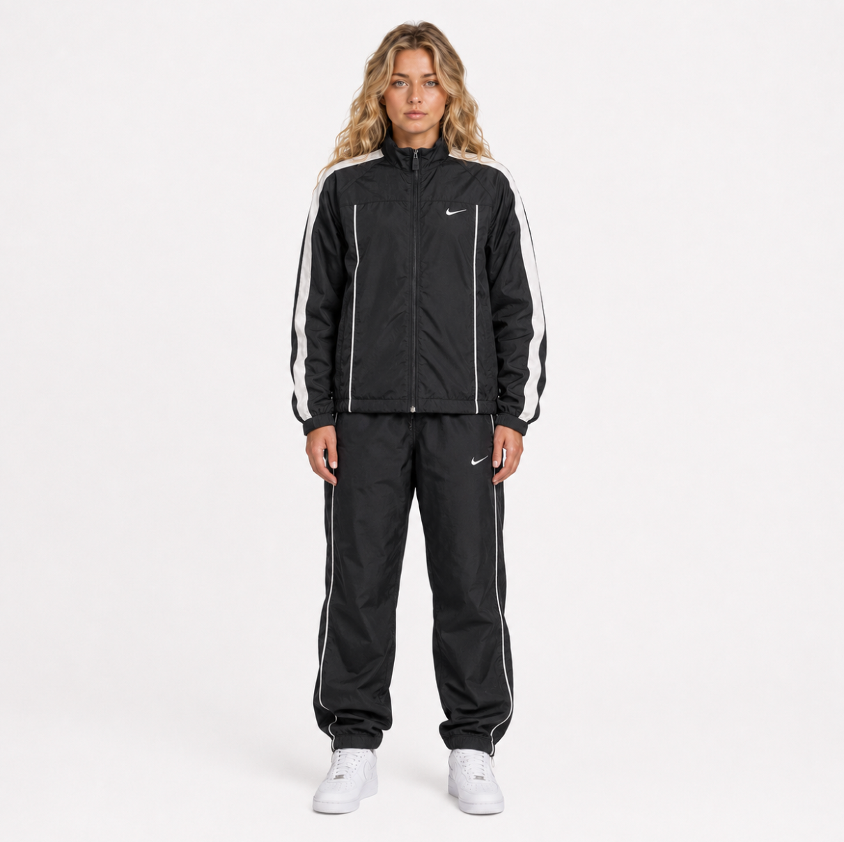 Nike Tracksuit Women (S)