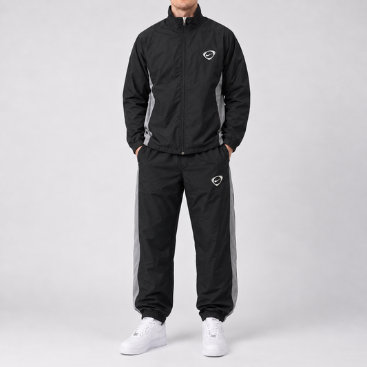 Nike Tracksuit (L)